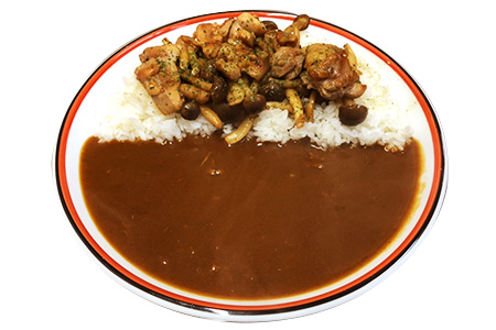 鶏・きのこバターカレー(バター醤油風味) 鶏・きのこバターカレー(バター醤油風味)